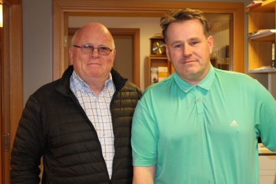 Helgi &iacute; G&oacute;u &iacute; heims&oacute;kn &aacute; skrifstofu VLFA