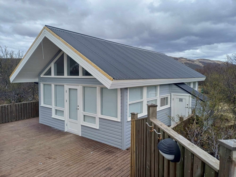 Fyrstur kemur fyrstur f&aelig;r