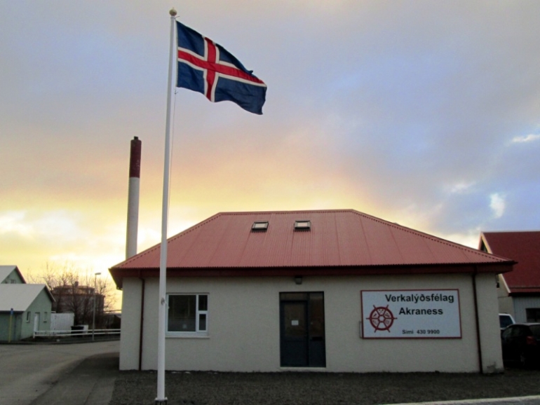Flaggað í tilefni sigurs í Icesave-málinu